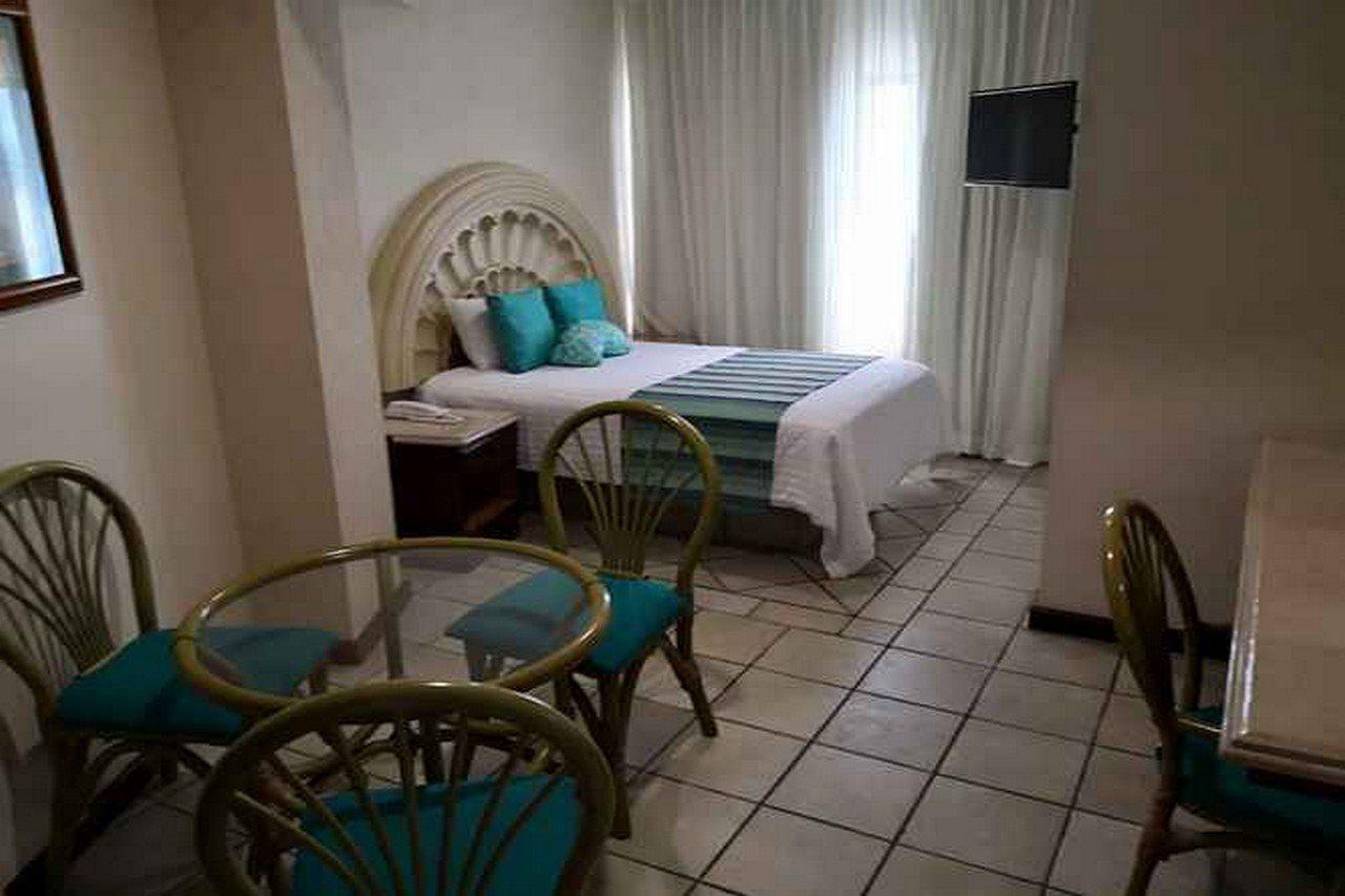 Hotel Playa Marina Mazatlan Exterior photo