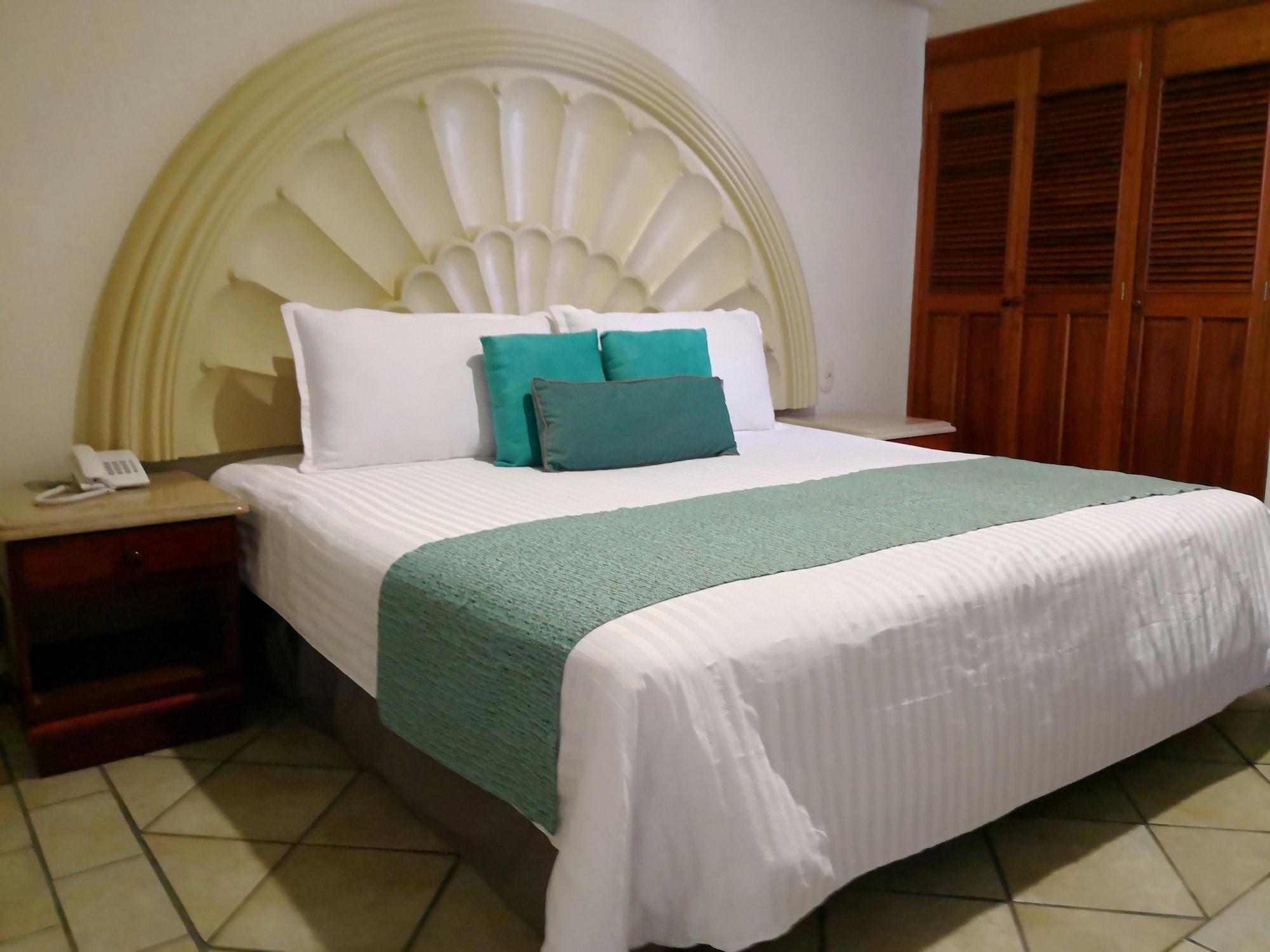 Hotel Playa Marina Mazatlan Exterior photo