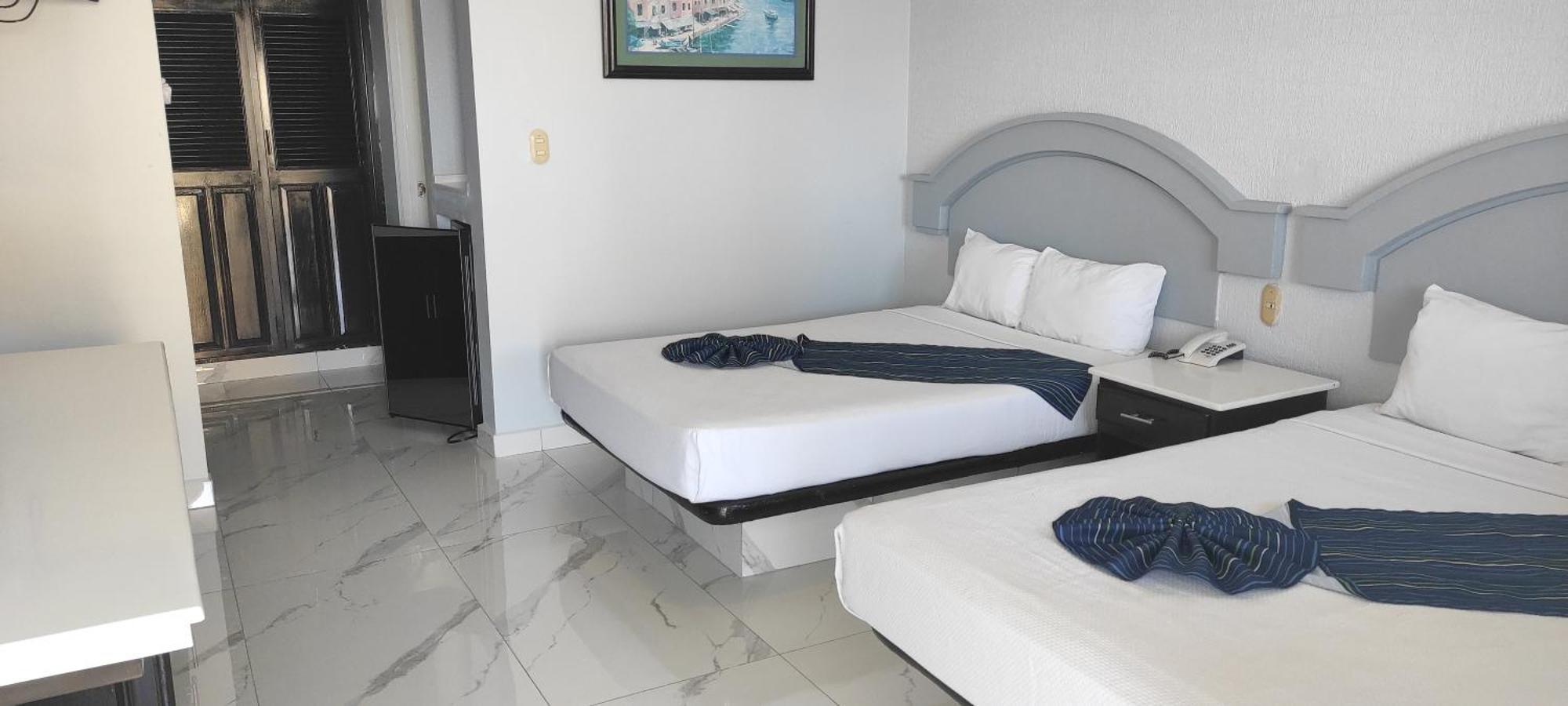 Hotel Playa Marina Mazatlan Exterior photo