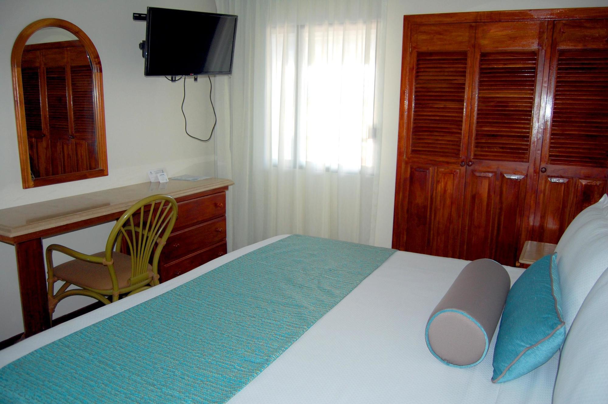 Hotel Playa Marina Mazatlan Exterior photo