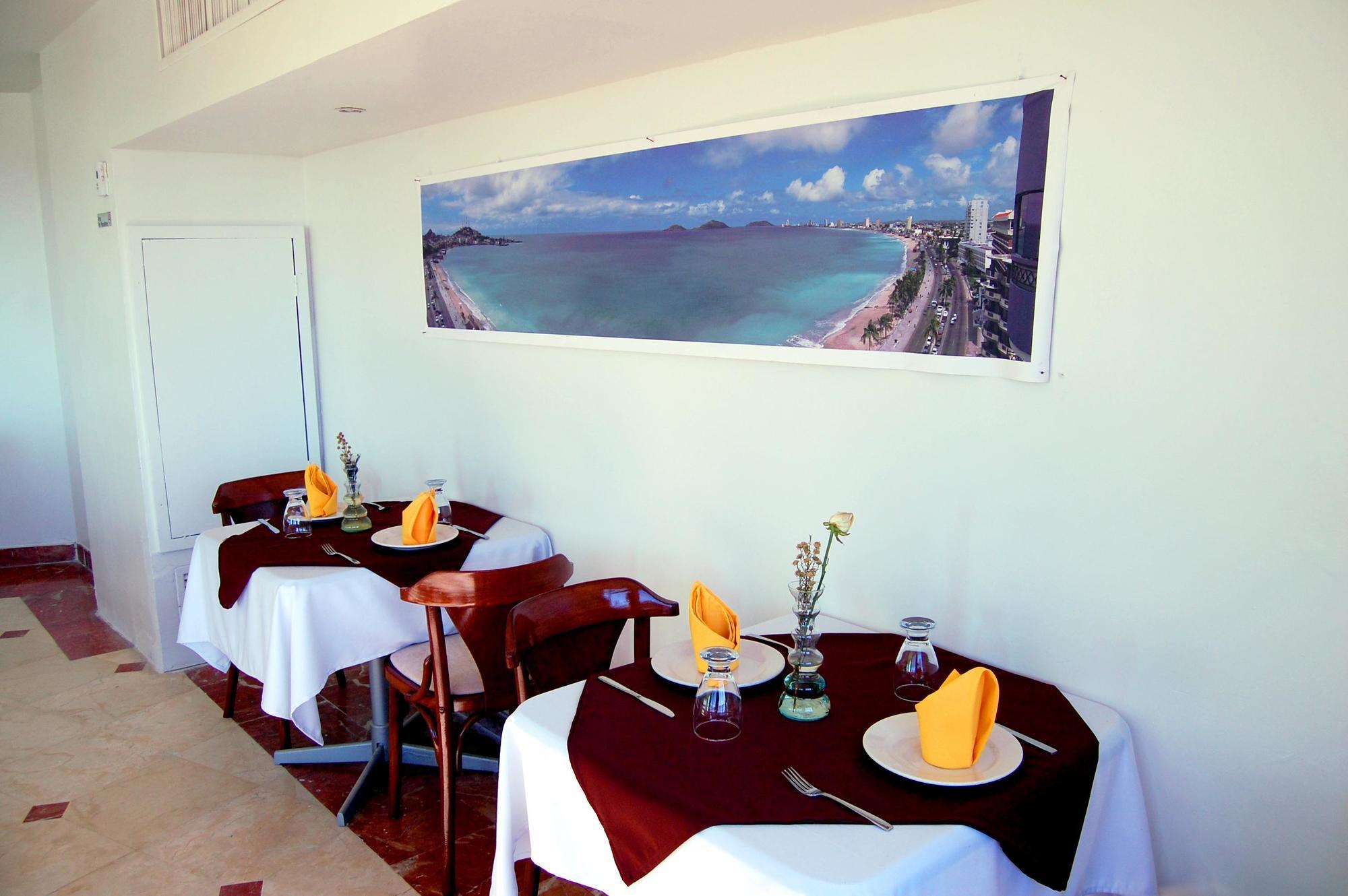 Hotel Playa Marina Mazatlan Exterior photo